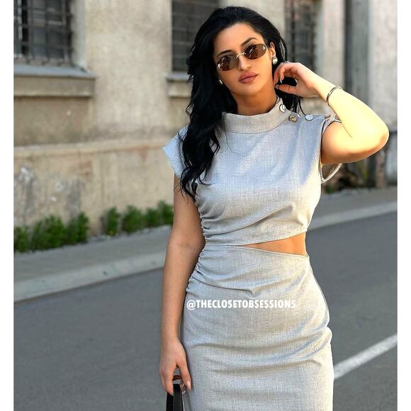 ZARA Blogger Fave High Collar Midi Dress NWT LAST ONE!!! 🩶 - Picture 4 of 16